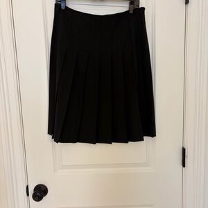 Theory Classic Black Pleated Skirt 8 New